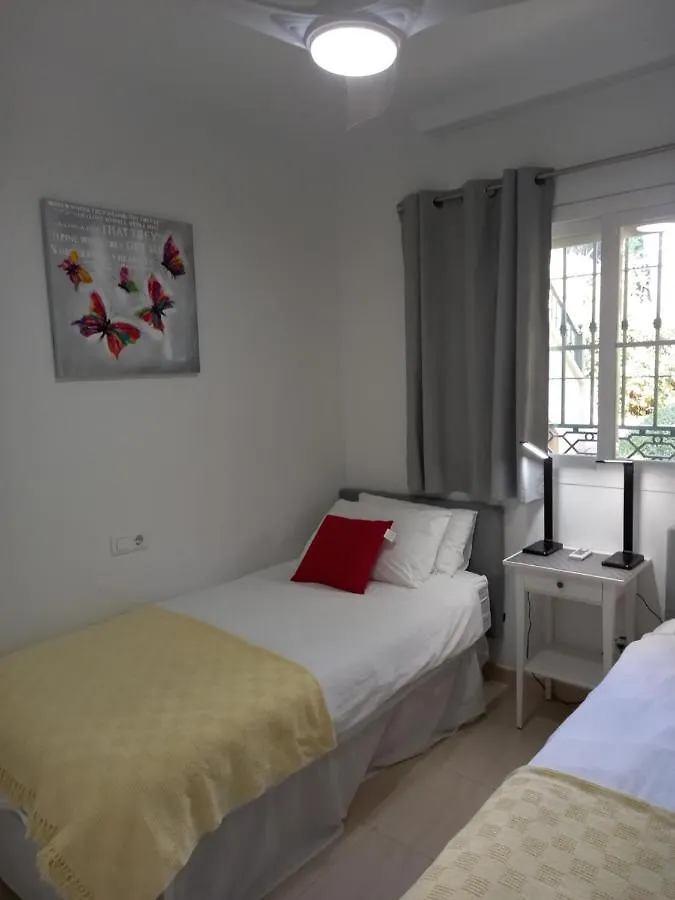 Refurbished 2-Bed Apartment Burriana Beach. Nerja Spain